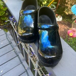 Ladies Dansko Blue Clogs size 38